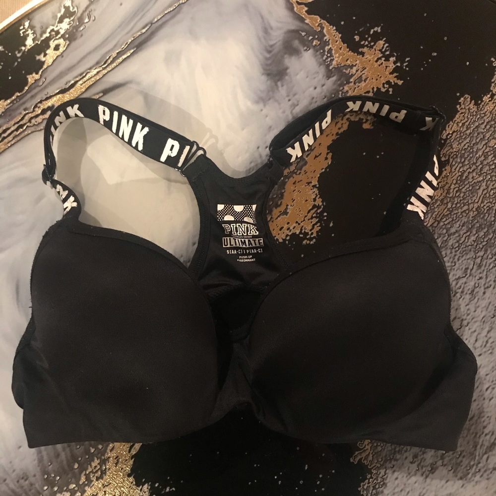 PINK Ultimate SZ S Sports Bra NWOT